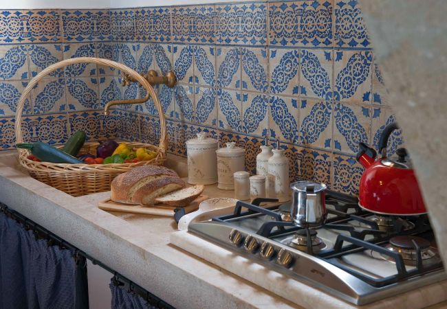 Casa a Buseto Palizzolo - Baglio Maranzano - Titi Casa a Buseto Palizzolo - Baglio Maranzano - Titi