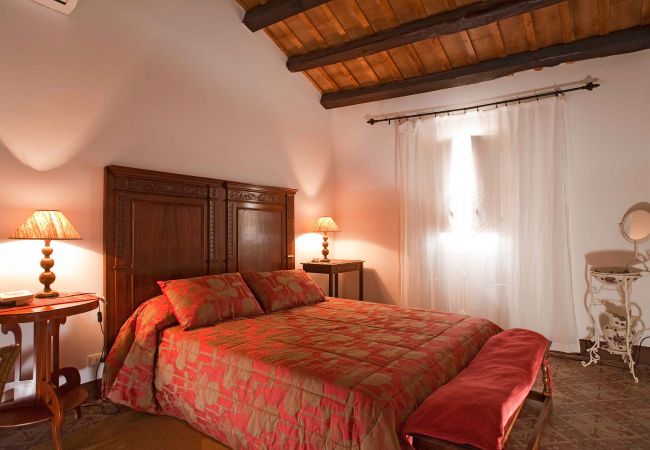 Casa a Buseto Palizzolo - Baglio Maranzano - Titi Casa a Buseto Palizzolo - Baglio Maranzano - Titi