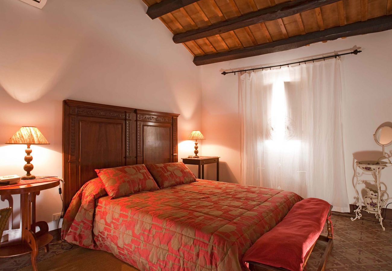 Casa a Buseto Palizzolo - Baglio Maranzano - Titi Casa a Buseto Palizzolo - Baglio Maranzano - Titi