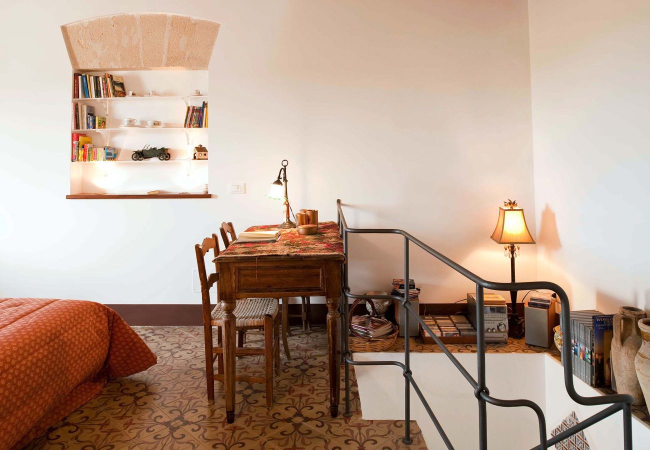 Casa a Buseto Palizzolo - Baglio Maranzano - Titi Casa a Buseto Palizzolo - Baglio Maranzano - Titi