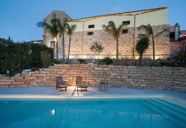 Casa a Buseto Palizzolo - Baglio Maranzano - Marietta Casa a Buseto Palizzolo - Baglio Maranzano - Marietta