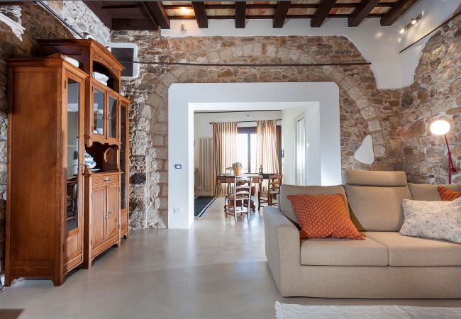 Casa a Buseto Palizzolo - Baglio Maranzano - Marietta Casa a Buseto Palizzolo - Baglio Maranzano - Marietta