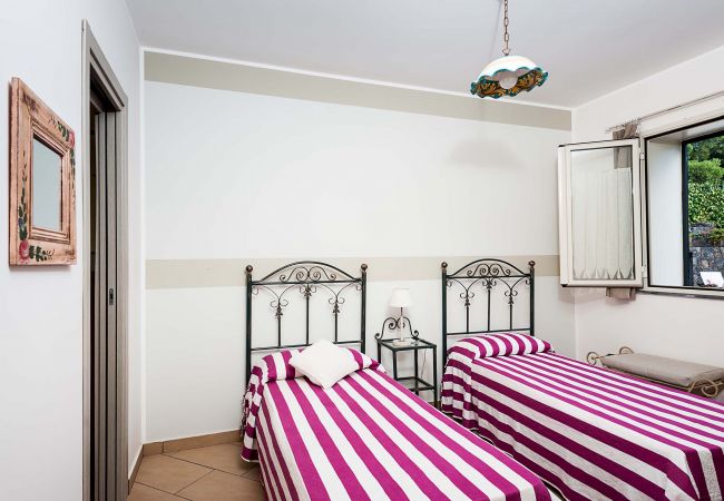 Villa a Ragalna - Montefiore Villa a Ragalna - Montefiore