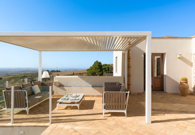 Villa a Buseto Palizzolo - Tangi Villa a Buseto Palizzolo - Tangi