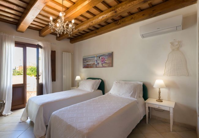 Villa a Buseto Palizzolo - Tangi Villa a Buseto Palizzolo - Tangi