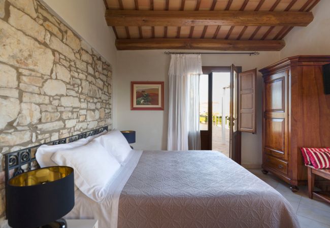 Villa a Buseto Palizzolo - Tangi Villa a Buseto Palizzolo - Tangi