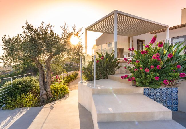 Villa a Buseto Palizzolo - Tangi Villa a Buseto Palizzolo - Tangi