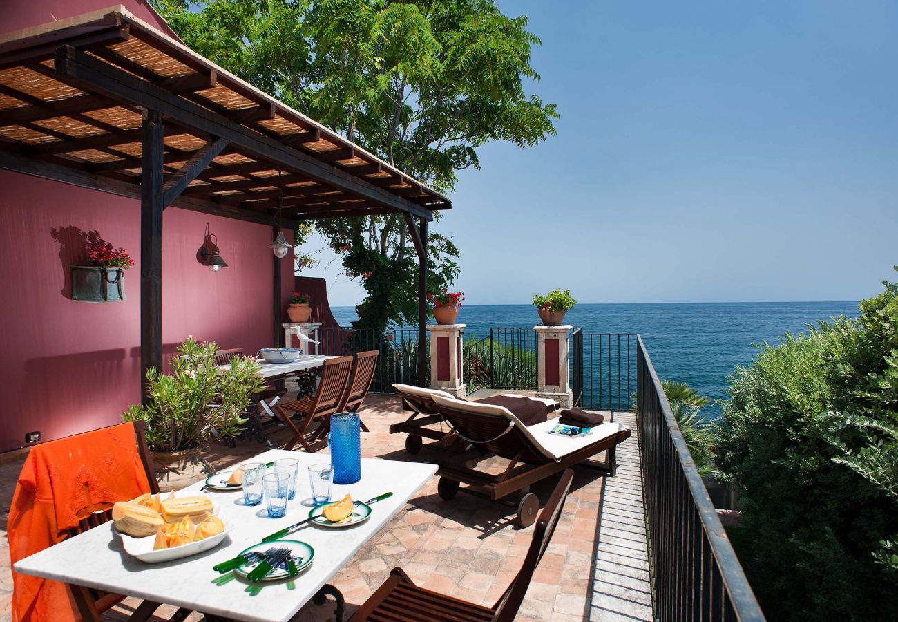 Appartamento a Torre Archirafi - Torre Archirafi