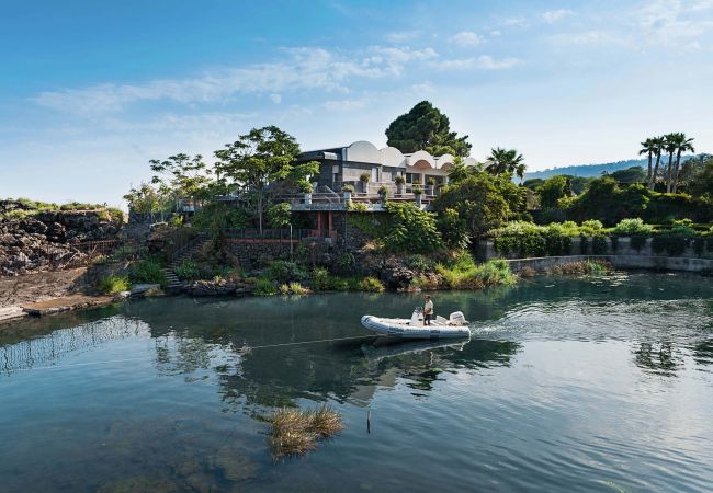 Appartamento a Stazzo - Villa Galatea - Lampara Appartamento a Stazzo - Villa Galatea - Lampara