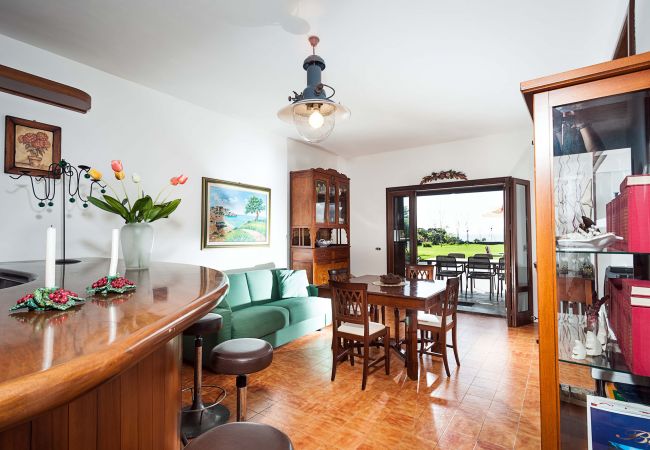 Appartamento a Stazzo - Villa Galatea - Lampara Appartamento a Stazzo - Villa Galatea - Lampara