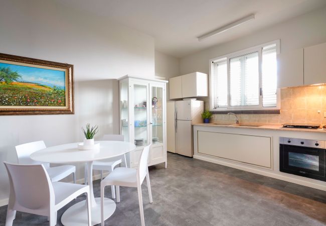 Appartamento a Stazzo - Villa Galatea - Corallo Appartamento a Stazzo - Villa Galatea - Corallo