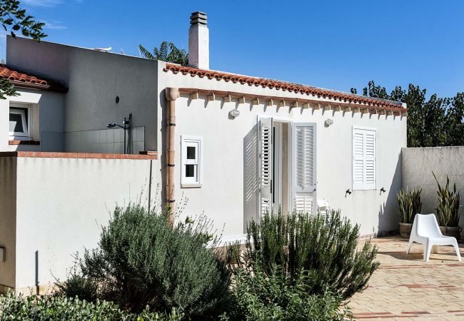 Villa a Mazara del Vallo - Casa Bianca Villa a Mazara del Vallo - Casa Bianca