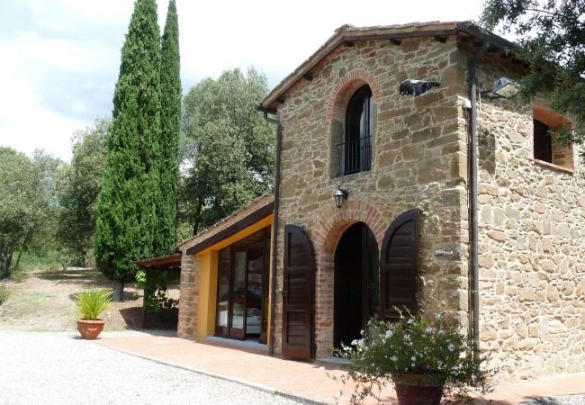 Villa a Civitella in Val di Chiana - Tuscany Villa with Breathtaking View at Dotholiday Villa a Civitella in Val di Chiana - Tuscany Villa with Breathtaking View at Dotholiday