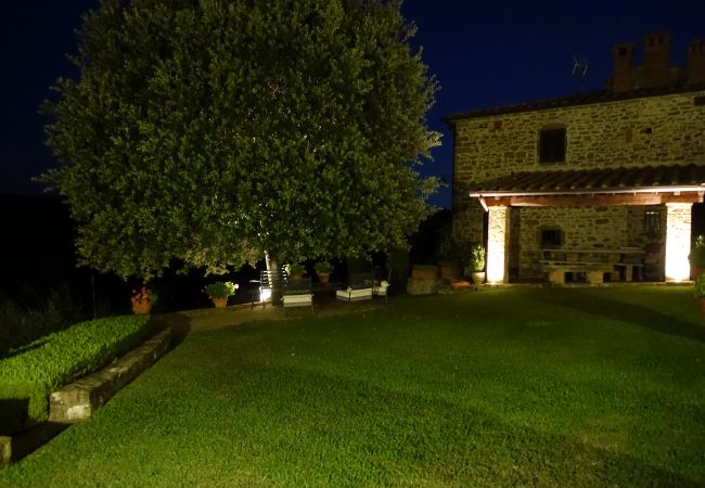 Villa a Civitella in Val di Chiana - Tuscany Villa with Breathtaking View at Dotholiday Villa a Civitella in Val di Chiana - Tuscany Villa with Breathtaking View at Dotholiday