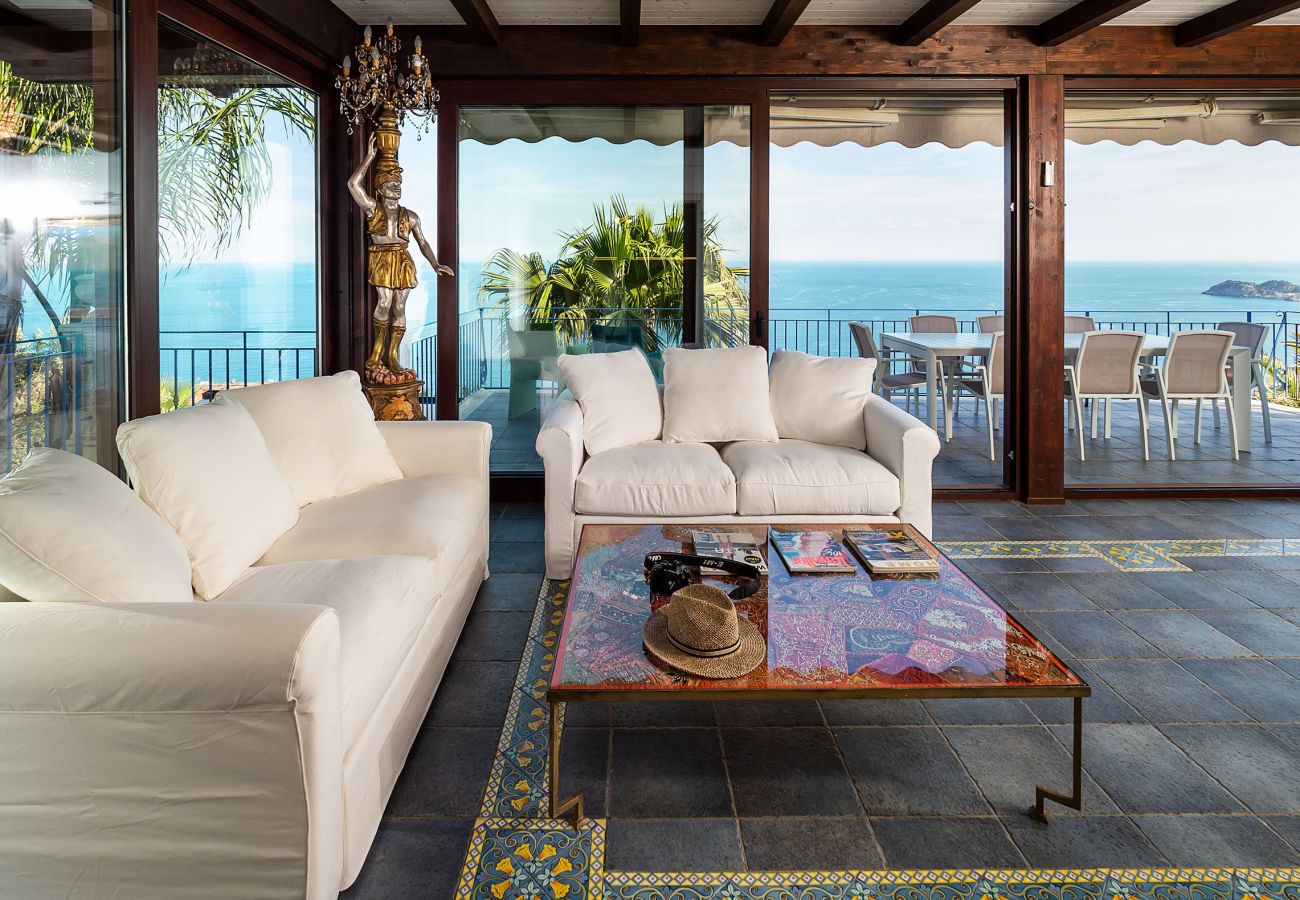 Villa a Letojanni - Buena Vista Villa a Letojanni - Buena Vista