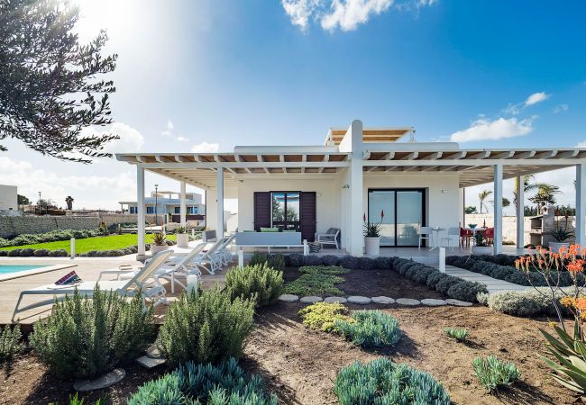 Villa a Noto - San Lorenzo - Rosmarino Villa a Noto - San Lorenzo - Rosmarino