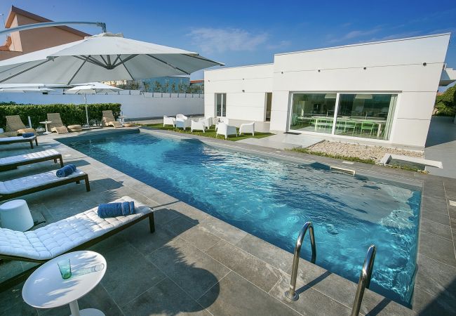 Villa a Siracusa - Villa Laura Villa a Siracusa - Villa Laura