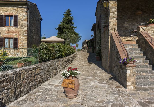 Appartamento a Castellina in Chianti - Bellavista della Rocca in Chianti Appartamento a Castellina in Chianti - Bellavista della Rocca in Chianti