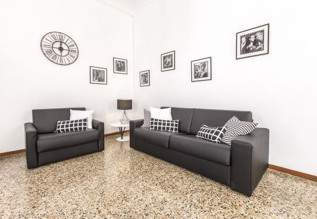 Appartamento a Venezia - Rialto Design Boutique Apartment R&R Appartamento a Venezia - Rialto Design Boutique Apartment R&R