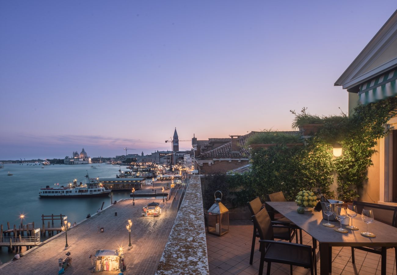 Appartamento a Venezia - Attic Boutique San Marco R&R Appartamento a Venezia - Attic Boutique San Marco R&R