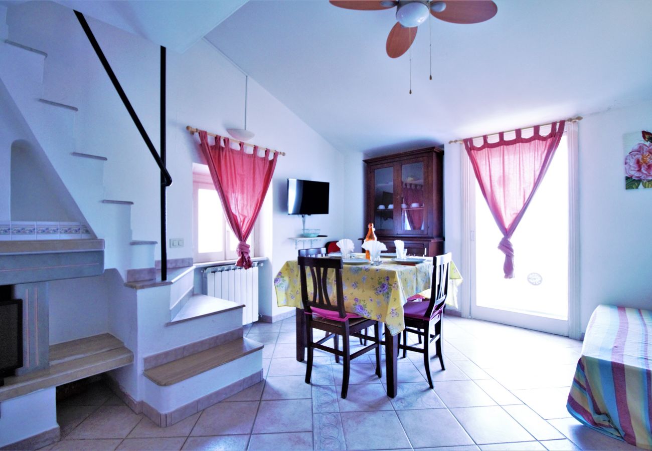 Appartamento a Sperlonga - holidaycasa Macca - Confortevole e con vista mare Appartamento a Sperlonga - holidaycasa Macca - Confortevole e con vista mare