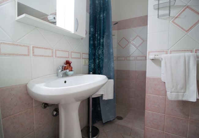Appartamento a Sperlonga - holidaycasa Romano - Vacanza nel cuore di Sperlong Appartamento a Sperlonga - holidaycasa Romano - Vacanza nel cuore di Sperlong