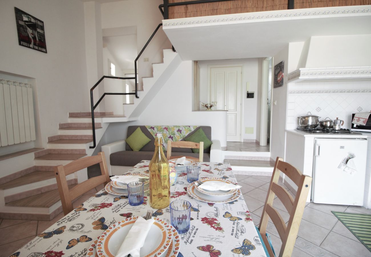 Appartamento a Sperlonga - holidaycasa Romano - Vacanza nel cuore di Sperlong Appartamento a Sperlonga - holidaycasa Romano - Vacanza nel cuore di Sperlong