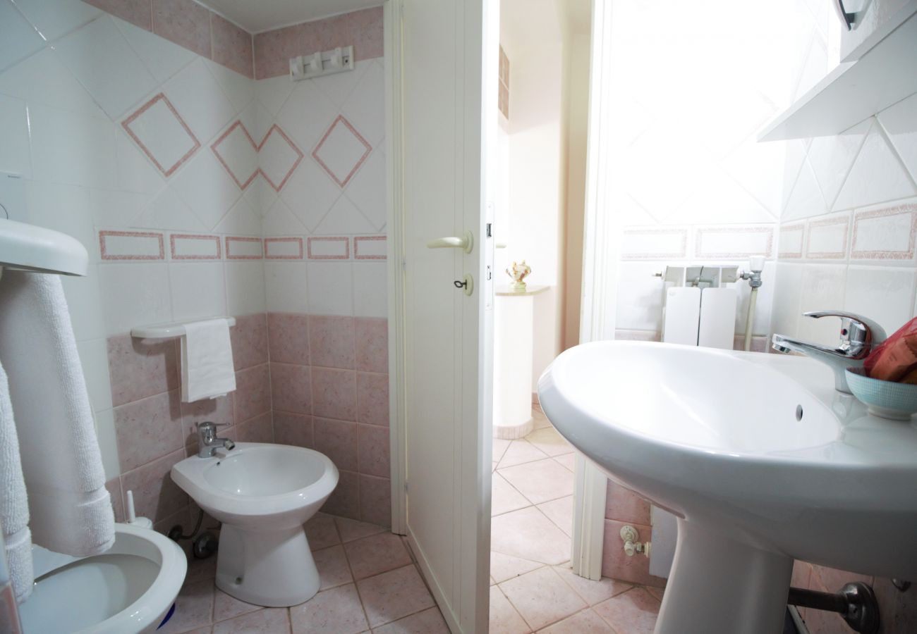 Appartamento a Sperlonga - holidaycasa Romano - Vacanza nel cuore di Sperlong Appartamento a Sperlonga - holidaycasa Romano - Vacanza nel cuore di Sperlong