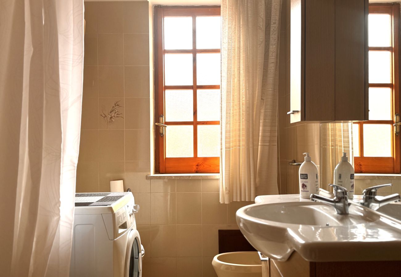 Appartamento a Sperlonga - holidaycasa Leone -con posto auto a 200 mt dal mar Appartamento a Sperlonga - holidaycasa Leone -con posto auto a 200 mt dal mar