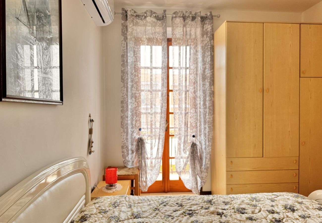 Appartamento a Sperlonga - holidaycasa Leone -con posto auto a 200 mt dal mar Appartamento a Sperlonga - holidaycasa Leone -con posto auto a 200 mt dal mar