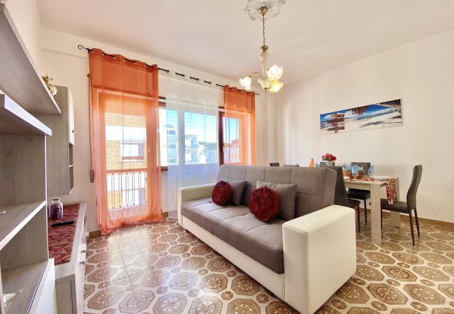  a Sperlonga - holidaycasa Joseph - Comodo,nuovo a due passi dal