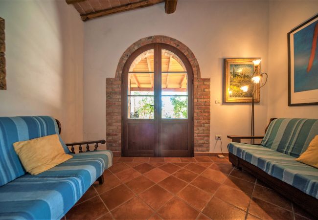 Appartamento a Asciano - Ficonovo is Your Agritourism with Pool Appartamento a Asciano - Ficonovo is Your Agritourism with Pool