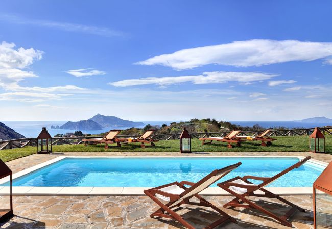 Villa a Massa Lubrense - Casa del Capitano Villa a Massa Lubrense - Casa del Capitano