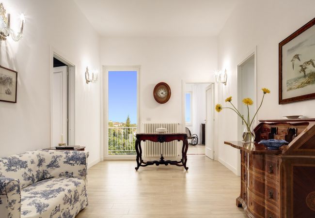 Villa a Massa Lubrense - Casa Bianca Villa a Massa Lubrense - Casa Bianca