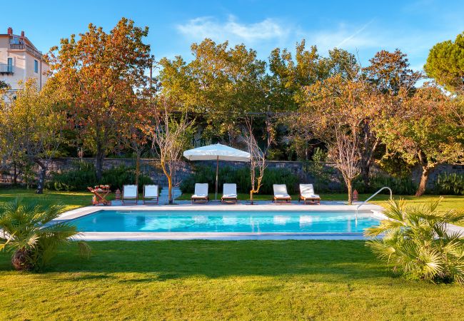 Villa a Massa Lubrense - Casa Bianca Villa a Massa Lubrense - Casa Bianca