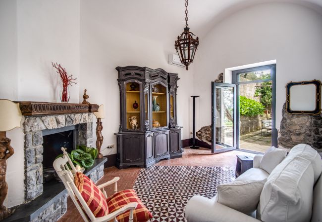 Villa a Massa Lubrense - Villa Aragona Villa a Massa Lubrense - Villa Aragona