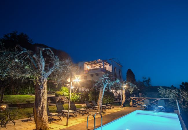 Villa a Massa Lubrense - Villa Aragona Villa a Massa Lubrense - Villa Aragona