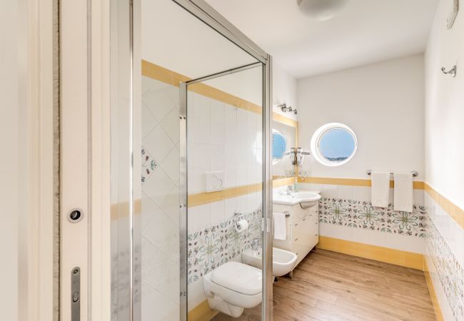 Villa a Massa Lubrense - Villa Mimosa Villa a Massa Lubrense - Villa Mimosa