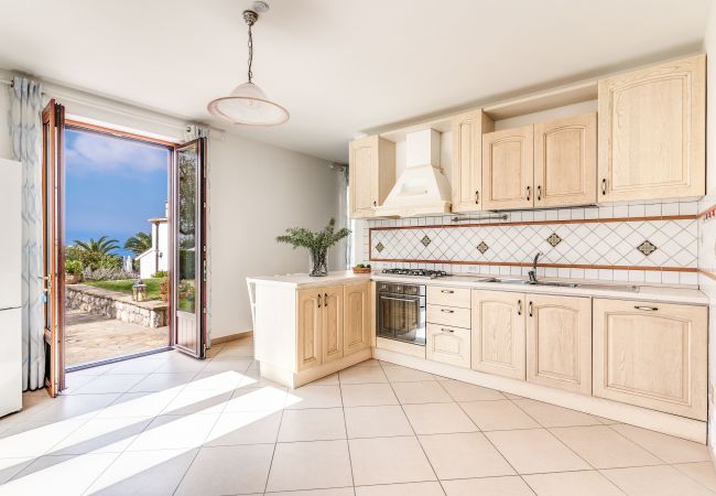 Villa a Massa Lubrense - Villa Mimosa Villa a Massa Lubrense - Villa Mimosa