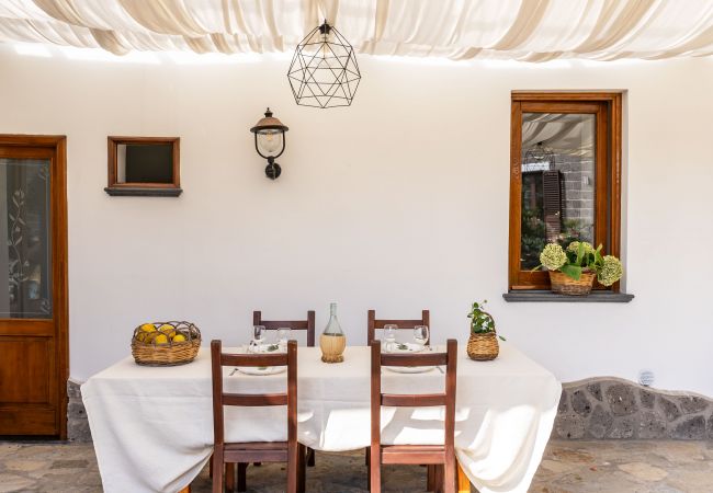 Villa a Massa Lubrense - Villa Mimosa Villa a Massa Lubrense - Villa Mimosa