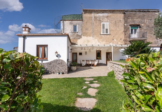 Villa a Massa Lubrense - Villa Mimosa Villa a Massa Lubrense - Villa Mimosa