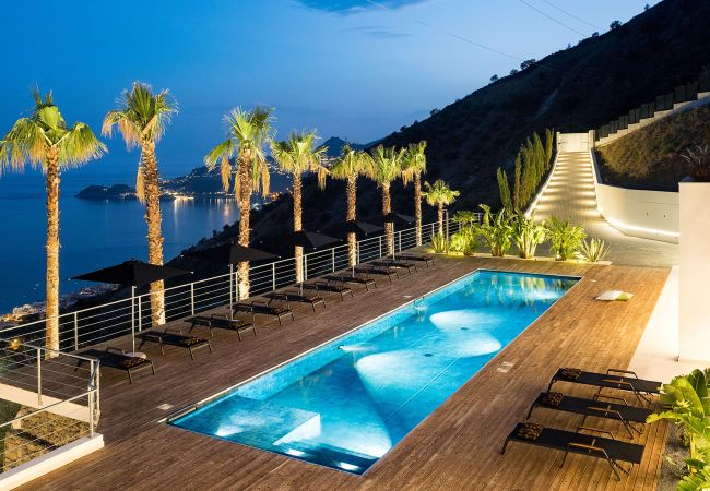 Villa a Letojanni - Villa Alexandra Villa a Letojanni - Villa Alexandra