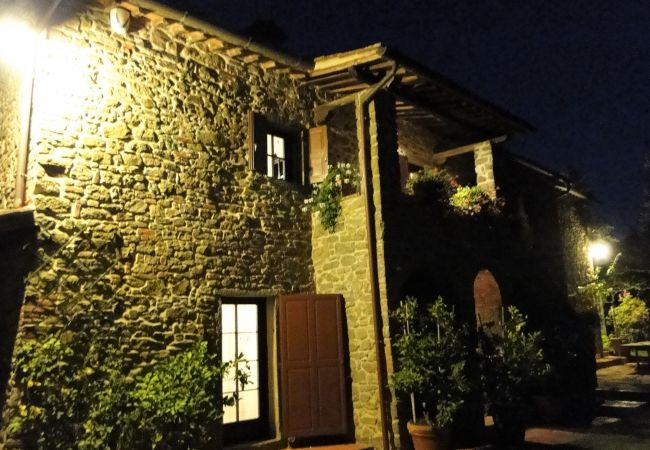 Villa a Civitella in Val di Chiana - Villa Tuscany with Flair, Luxury & Panorama Villa a Civitella in Val di Chiana - Villa Tuscany with Flair, Luxury & Panorama