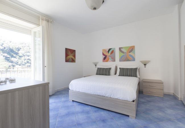 Appartamento a Massa Lubrense - Tetto Bianco Appartamento a Massa Lubrense - Tetto Bianco