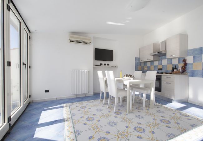 Appartamento a Massa Lubrense - Tetto Bianco Appartamento a Massa Lubrense - Tetto Bianco