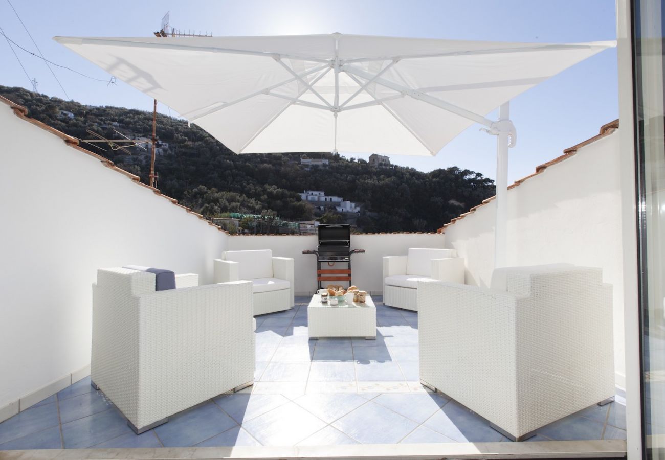 Appartamento a Massa Lubrense - Tetto Bianco