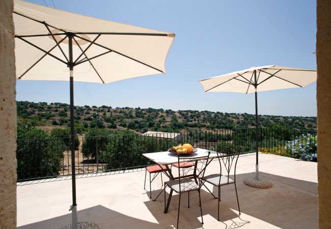 Casa a Donnafugata - Corte Iblea - Terrazza Camarina Casa a Donnafugata - Corte Iblea - Terrazza Camarina