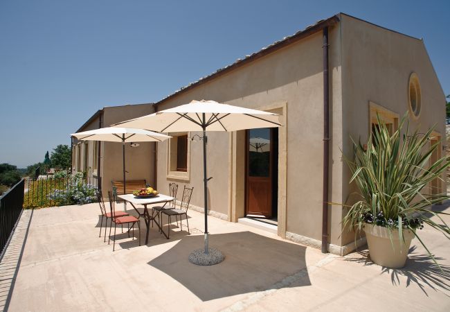 Casa a Donnafugata - Corte Iblea - Terrazza Ibla Casa a Donnafugata - Corte Iblea - Terrazza Ibla