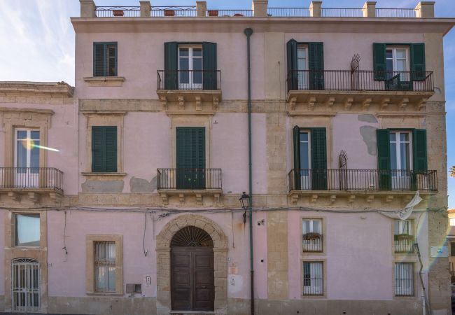 Appartamento a Siracusa - Lio loft,romantic and stunning sea view apt Appartamento a Siracusa - Lio loft,romantic and stunning sea view apt