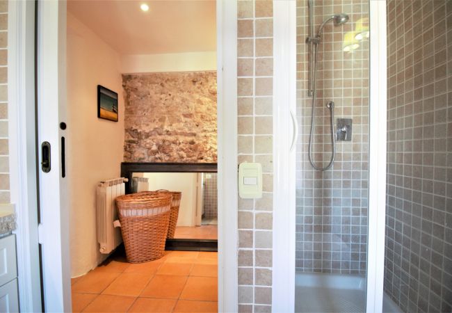 Appartamento a Sperlonga - Holidaycasa Brandy-Con terrazzo sul mare Appartamento a Sperlonga - Holidaycasa Brandy-Con terrazzo sul mare